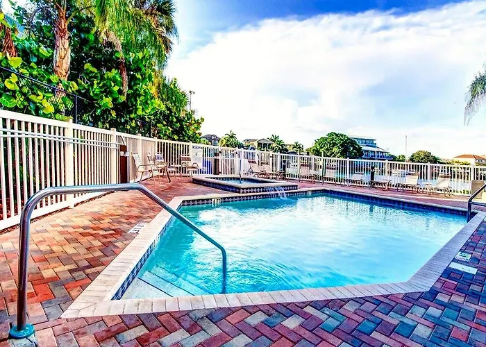 Apartamento Harborview Grande 202 *